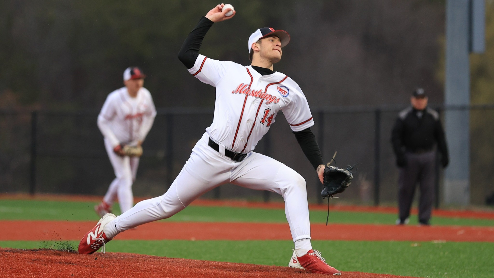 CMCC Dominates Central Penn to Open World Series