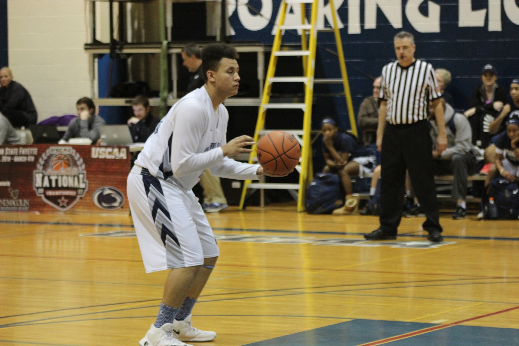 Soares Sets USCAA Record In Season Finale