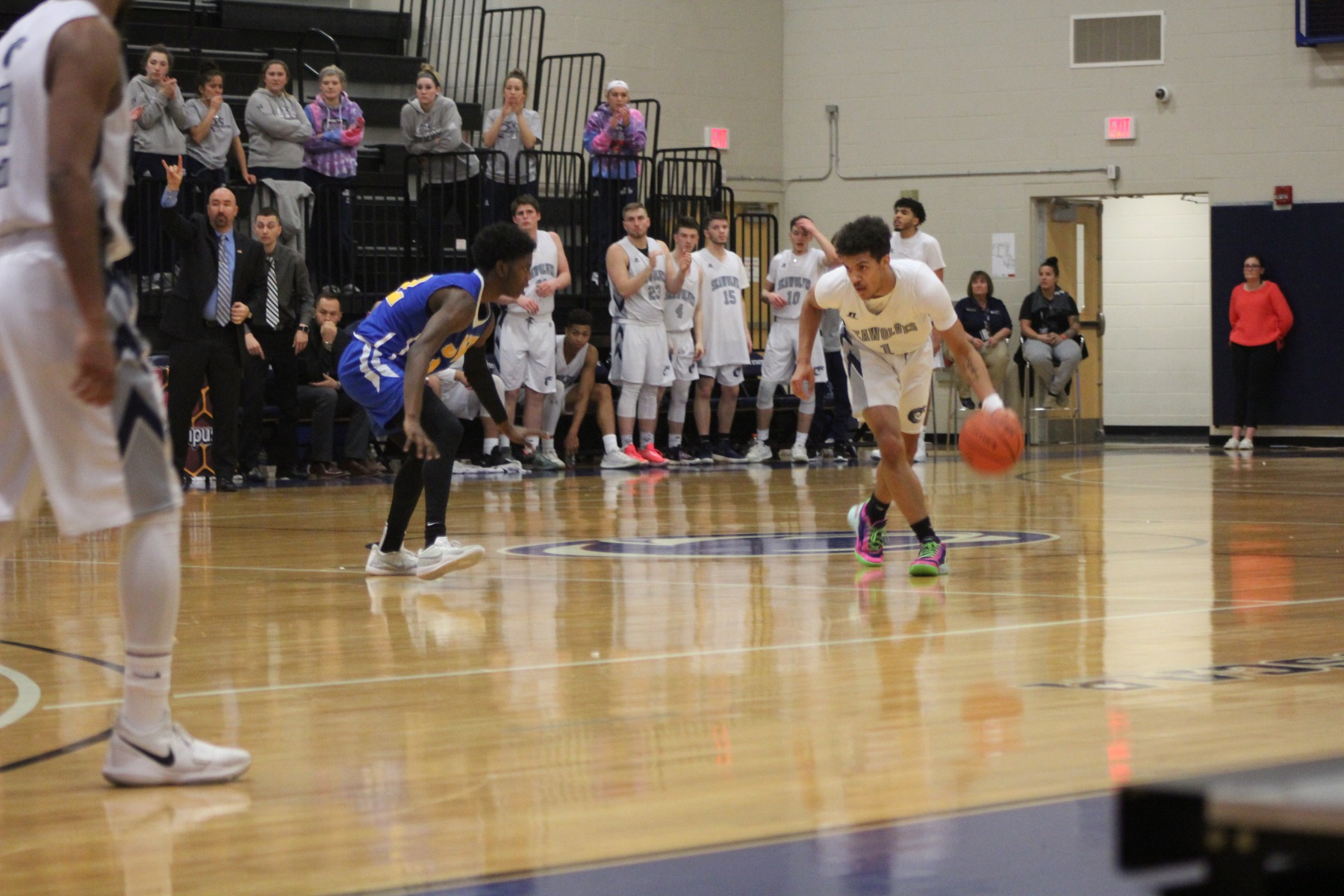 Martin&rsquo;s 30-Spot Not Enough In USCAA Quarters