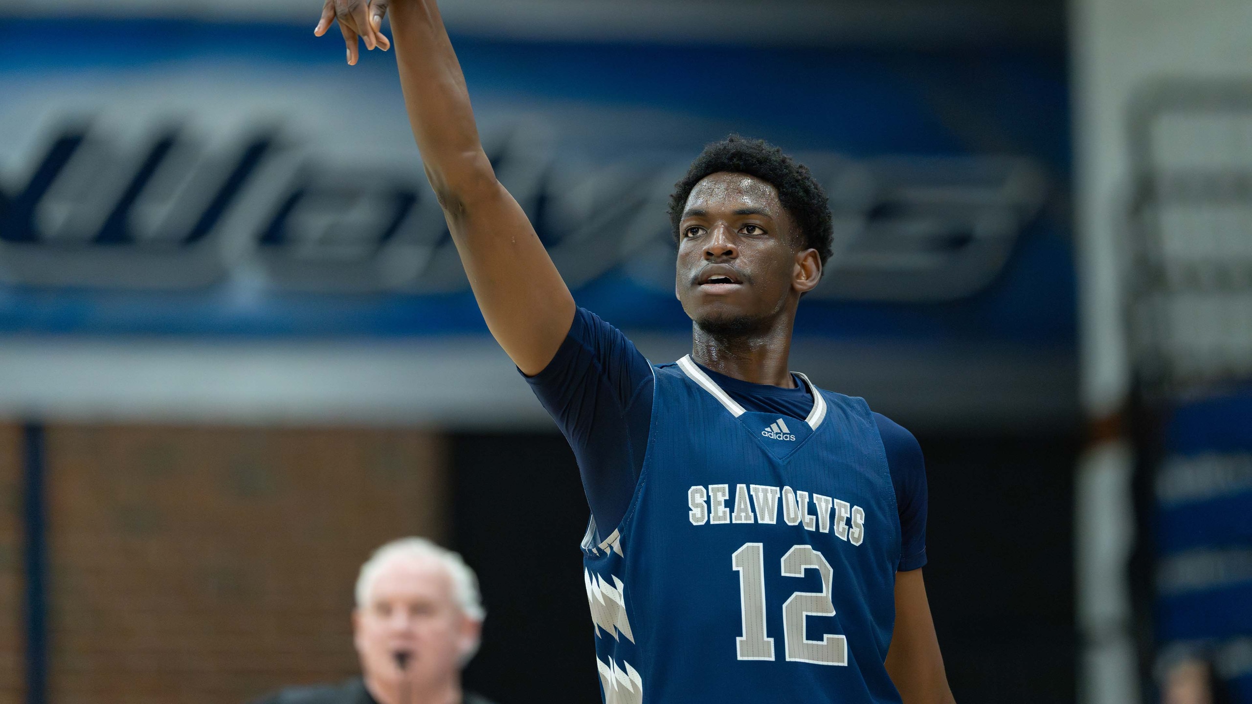 Crazy 8s: Seawolves Take 8th Straight Win