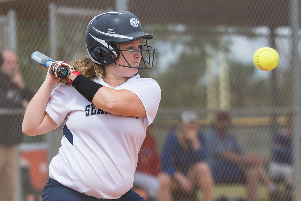 Back To .500, Softball Shuts Down Mustangs